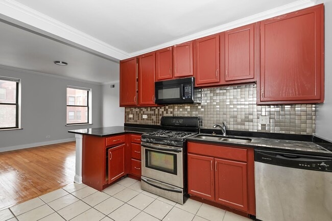 Photo - 7219 S Yates Blvd