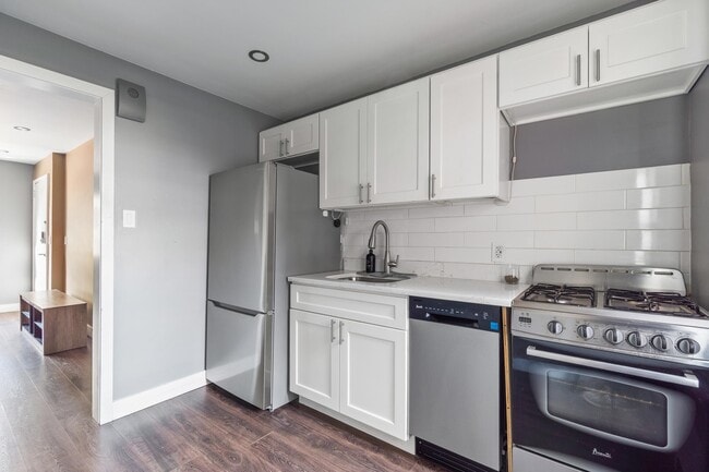 Photo - 99 W 2nd St Unit 103