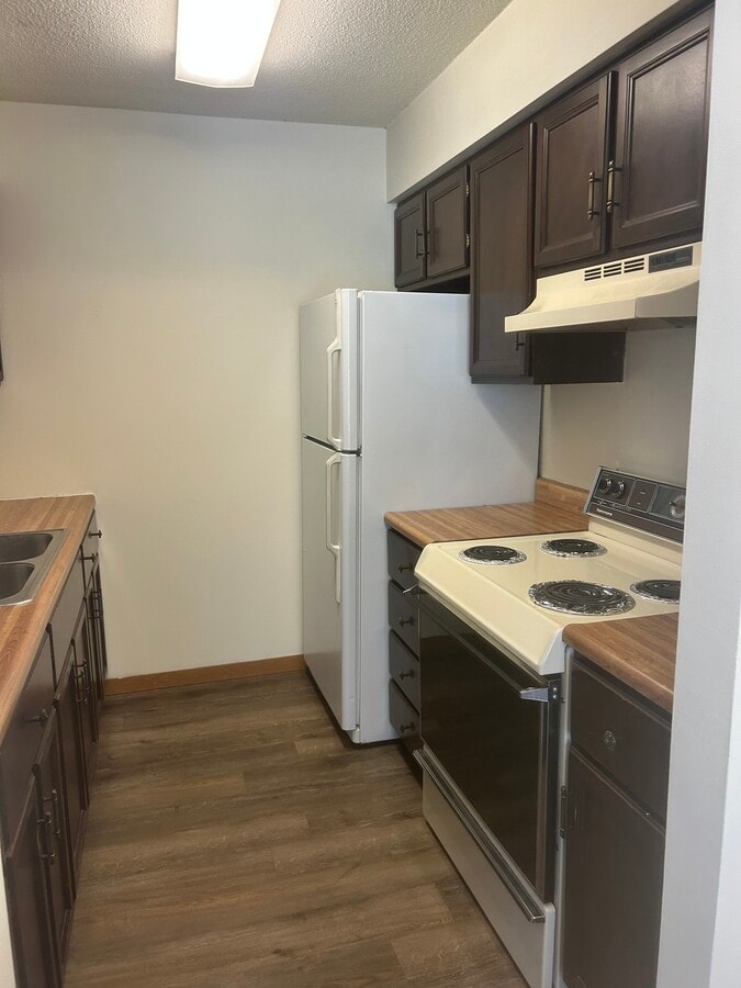 Photo - 100 Daleview Dr