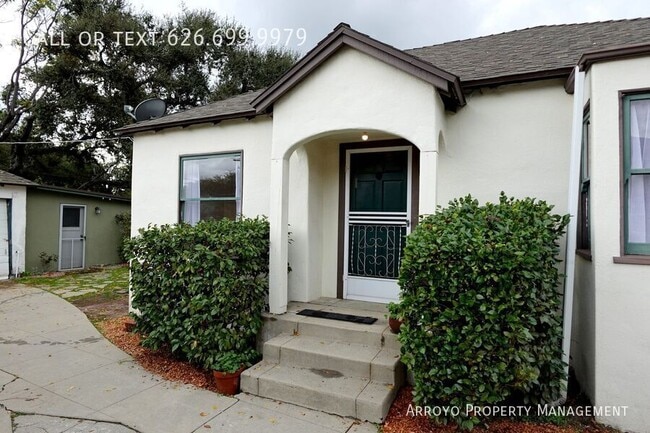 Photo - 3216 Brandon St