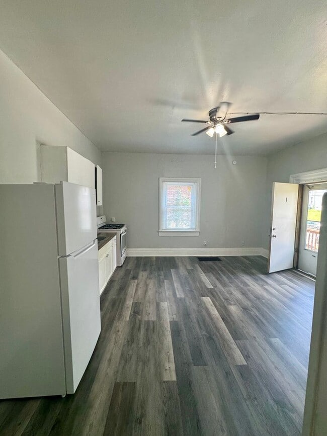 Photo - 2714 May St Unit 1