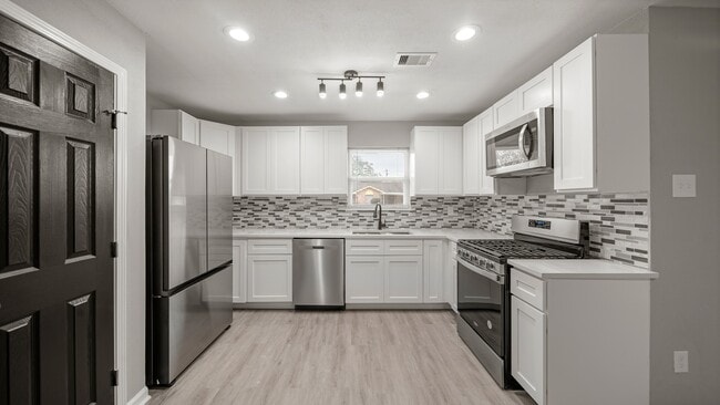 Photo - 11330 Murr Way