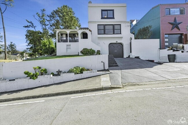 Building Photo - 347 Alvarado St Rental