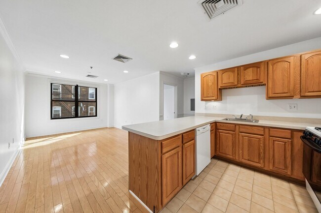 Photo - 711 Clinton St Unit 3D