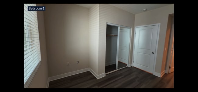 Photo - 7421 Edinger Ave Unidad Apt 203