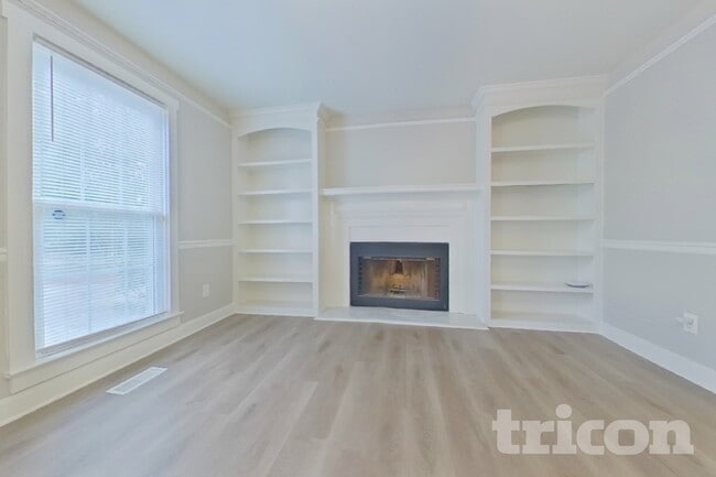 Photo - 18 Hillpine Ct