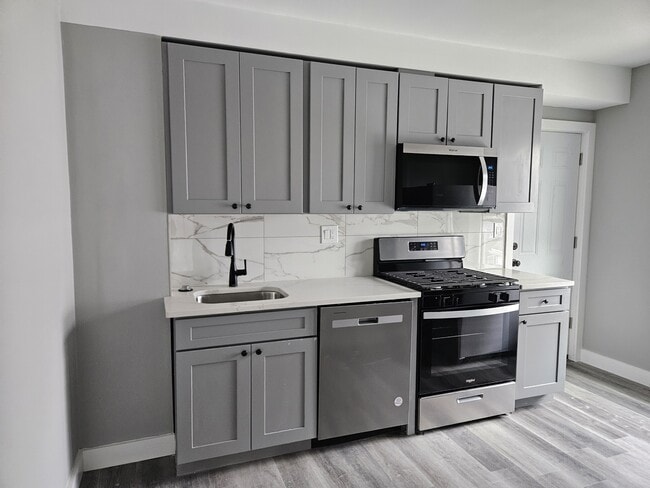 Photo - 32 Irving St Unidad 2