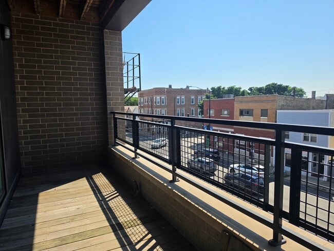 Photo - 2910 S Archer Ave