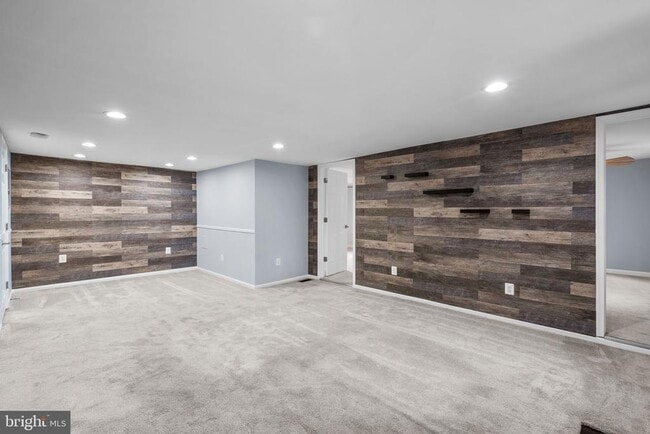Photo - 8128 Woodyard Rd