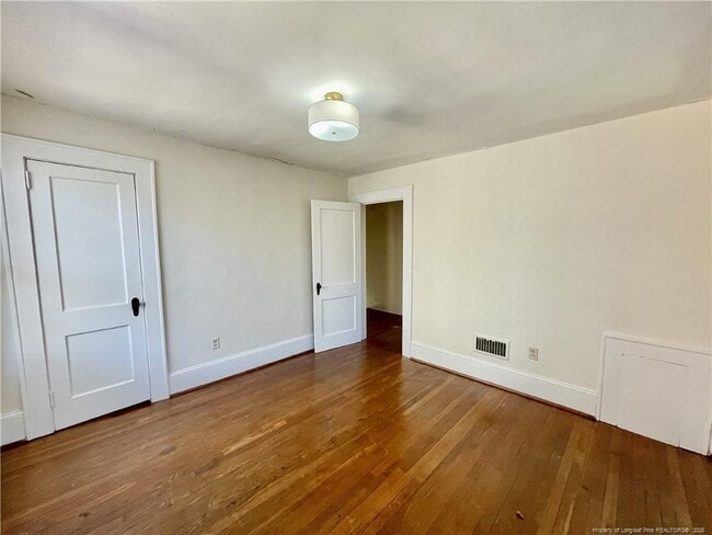 Photo - 117 Woodside Ave