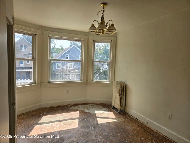 Photo - 535 Harrison Ave