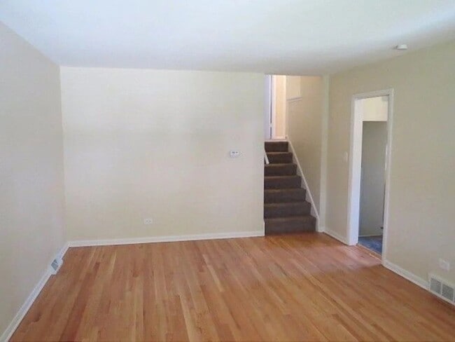 Photo - 117 Englewood Ave