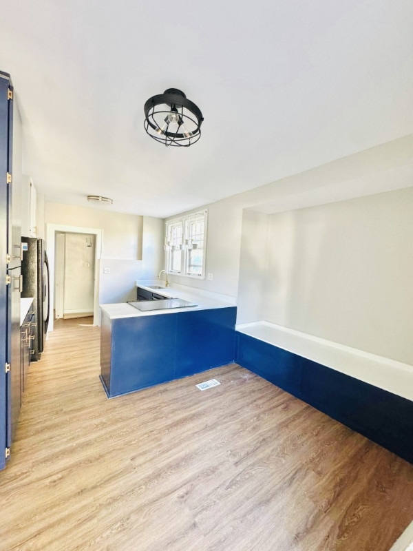 Photo - 323 E Jefferson Ave