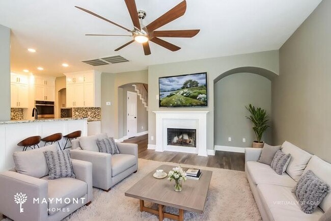 Photo - 3119 Hummingbird Ln