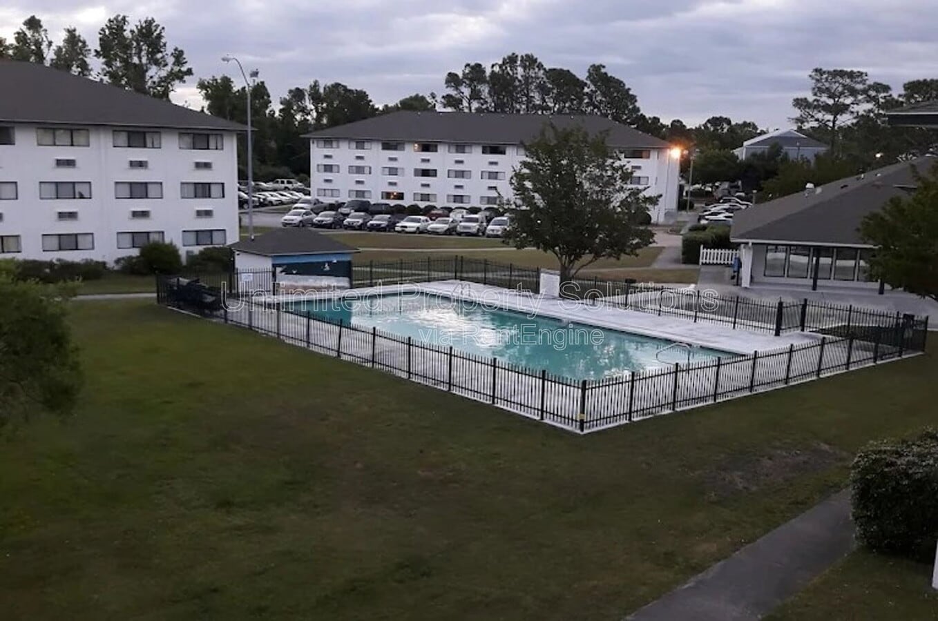 Photo - 456 Racine Dr Unidad D209 B