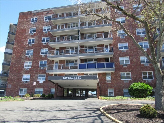 Building Photo - 103 Gedney St Unit 4M