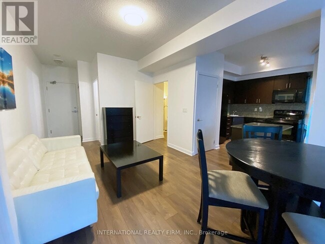 Photo - 15 Bruyeres Mews Unité 507