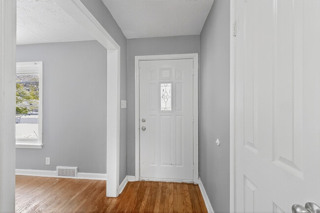 Photo - Updated 3-bed Home By Wes Montgomery Park