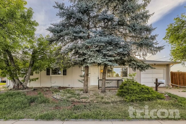 Photo - 895 S Garrison St