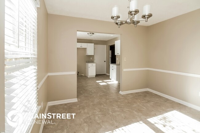 Photo - 5980 Creekside Dr