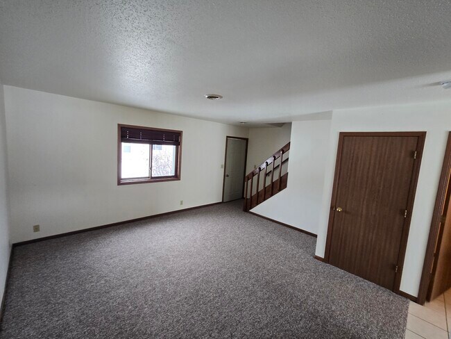 Photo - 521 Franklin St