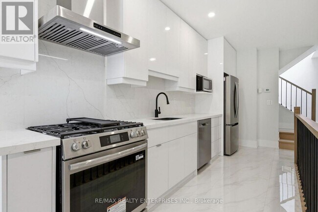 Photo - 21 Belmont St
