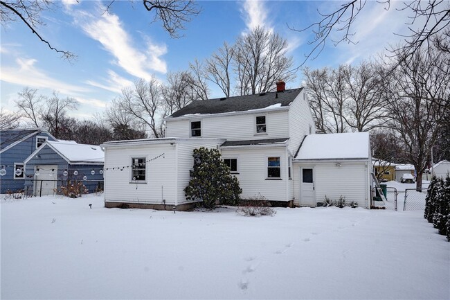 Photo - 379 Brandon Rd House