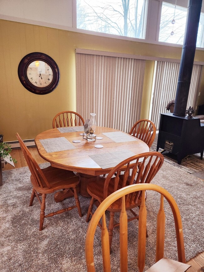 Photo - 10905 1st St