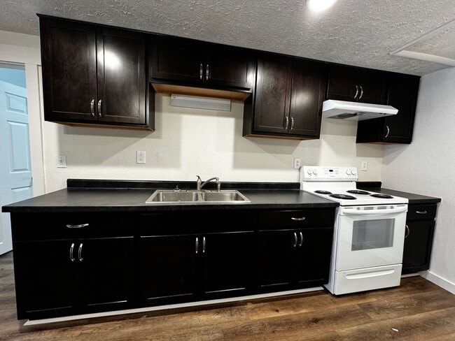 601 W Franklin St Unit 601-D Franklin