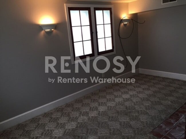 Photo - Available now - Charming 2 Bedroom 1 Bath Unit in Bayport