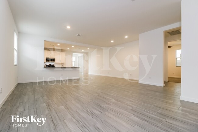 Photo - 12516 W Kaler Dr