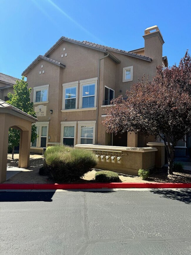 Photo - Townhouse in Triana South Meadows