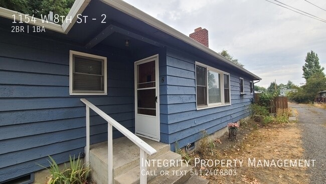 Building Photo - 1154 W 8th St Unit 2 Rental