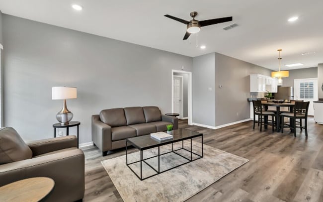 Photo - Beautiful 4 bed 4 bath