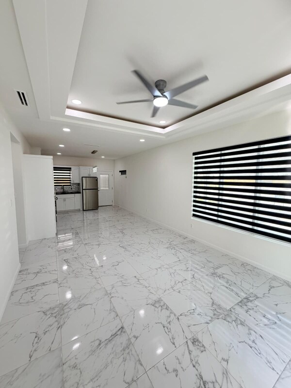 Photo - 2300 E San Andrea St Apartamento Unidad 1