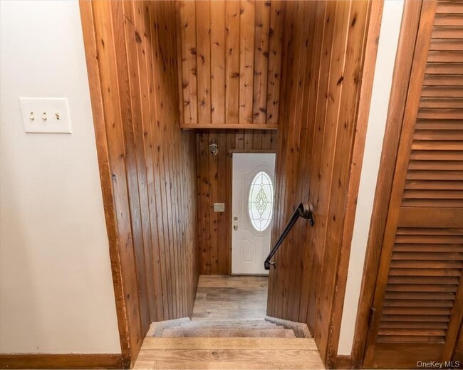 Photo - 18 Brandywine Dr