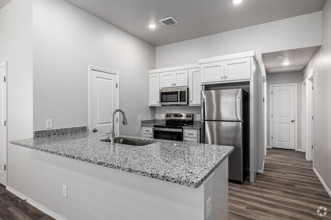 B - 4BR, 2BA - 1240SF - Kitchen - Enclave Estates at Chickasha