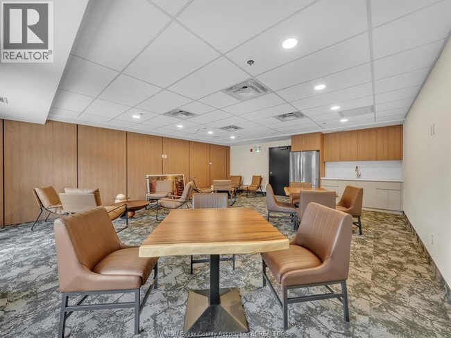 Photo - 11646 Tecumseh Rd E Unité 300