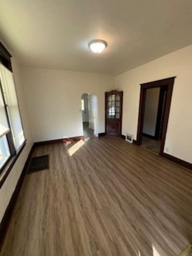 Photo - 804 E Virginia St