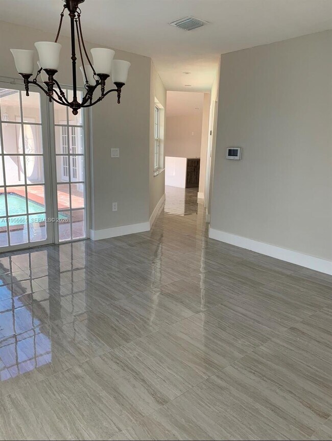 Photo - 11320 SW 145th Ave