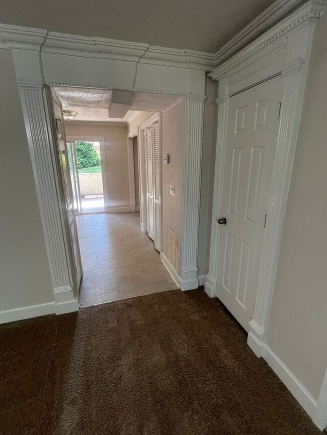 Photo - READY NOW!!! 2 bedroom townhouse available in Lawrenceville!