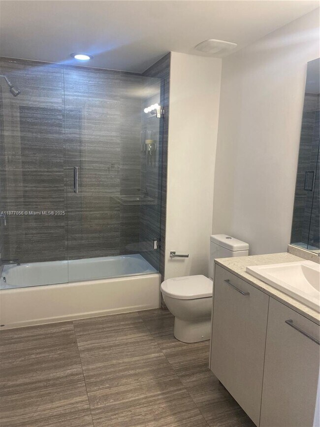 Photo - 1010 Brickell Ave Unit 1502