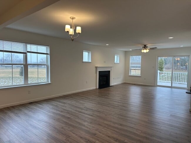 Photo - 67 Long Bnd Dr