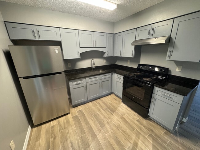 Photo - 10469 Eastside Ave Unidad 10467