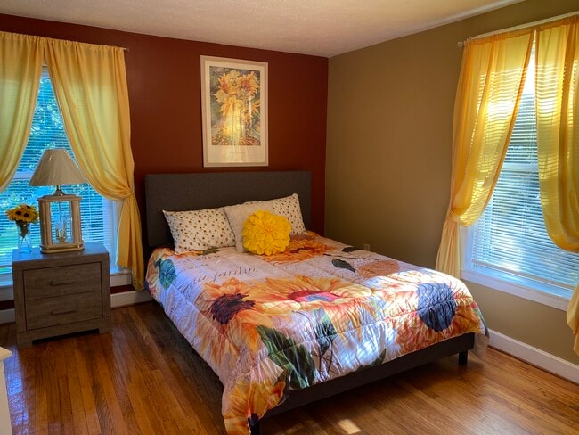 Bedroom 2 - 144 W Seneca St Unit 144 West Seneca-upper