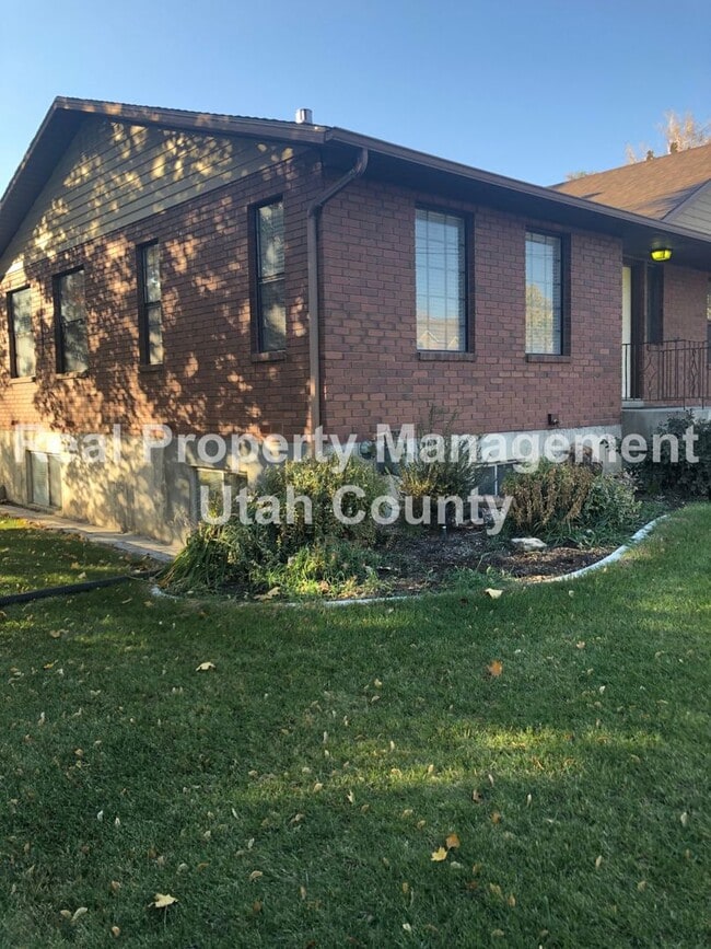 Photo - Spacious Lehi Home