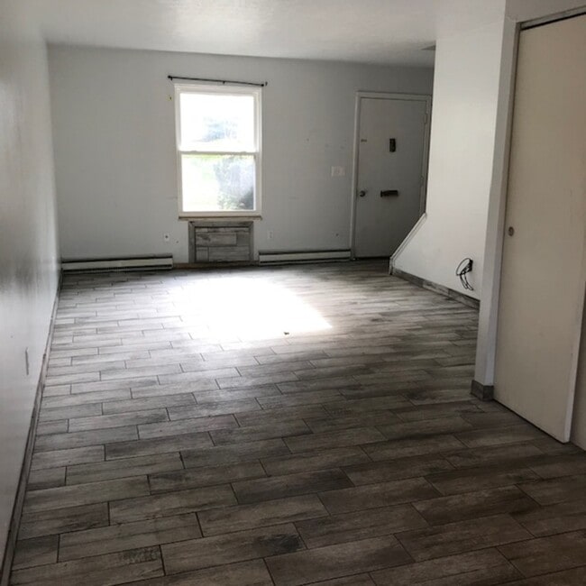 Photo - 705 Bunker Hill Rd Unit 5