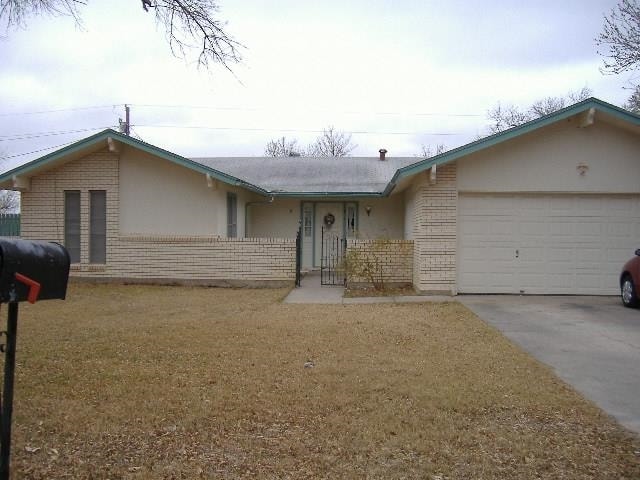 Building Photo - 219 Elizabeth Dr Rental