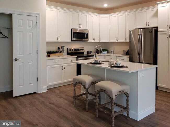 Photo - 100 HAPPY VALLEY Dr Unit 100