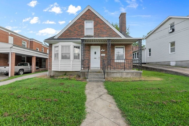 Building Photo - Charming Home in the Heart of Jackson!